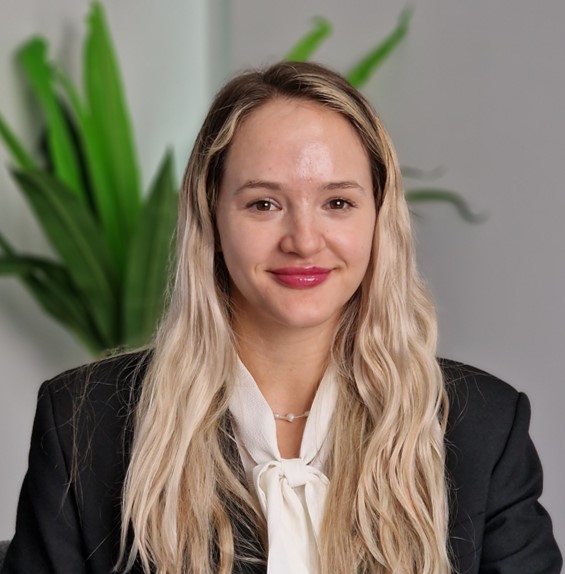 Accelerate Finance & Legal Recruitment - Ivana Jeremic