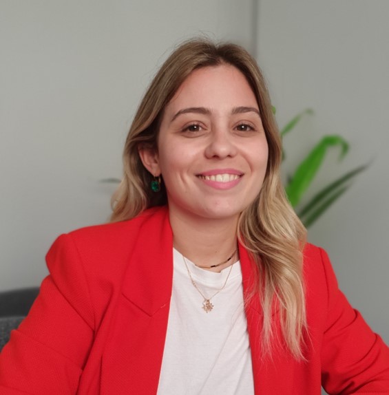 Accelerate Finance & Legal Recruitment - Sophia Vatousiadi 